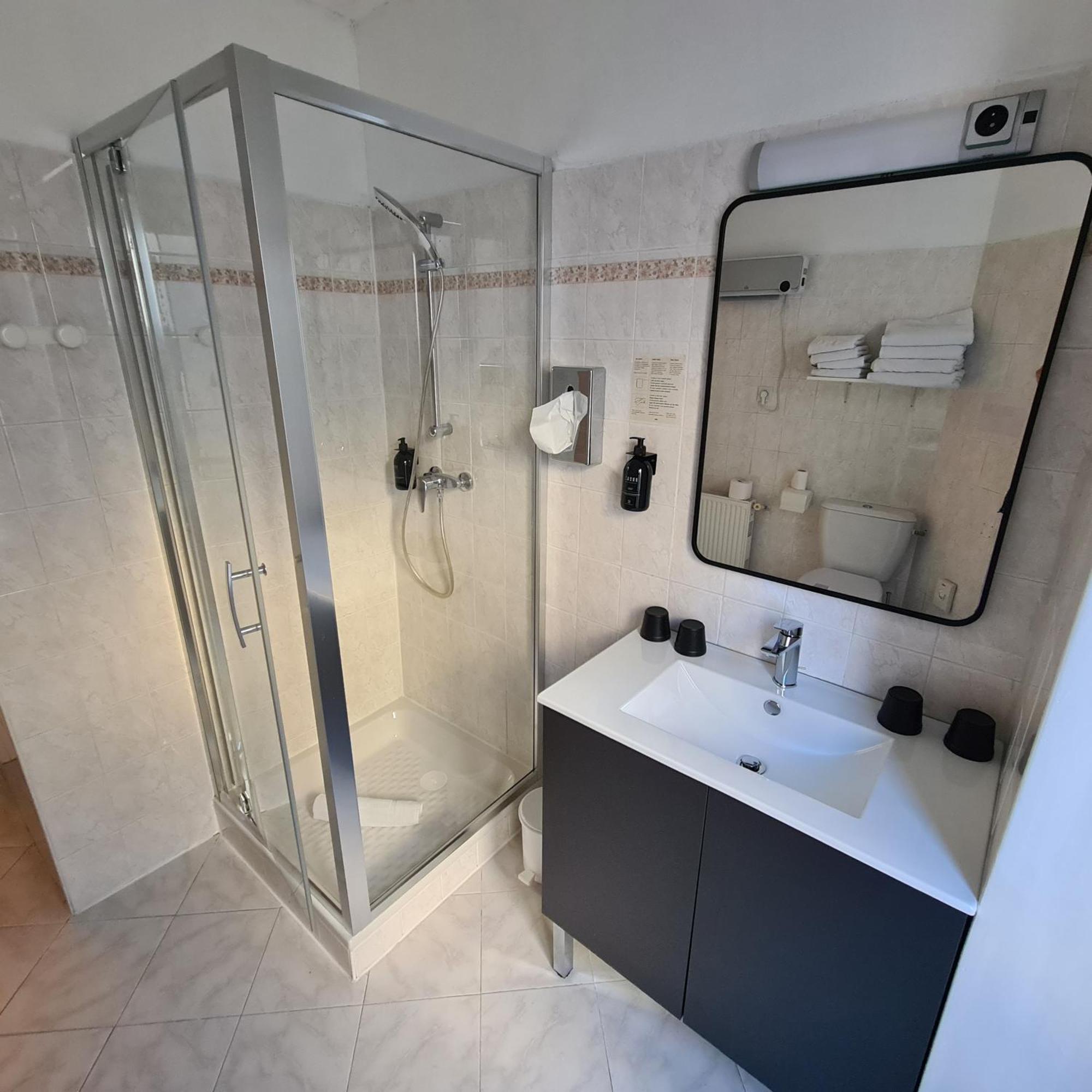 Le Grand Hotel Barcelonnette Eksteriør billede